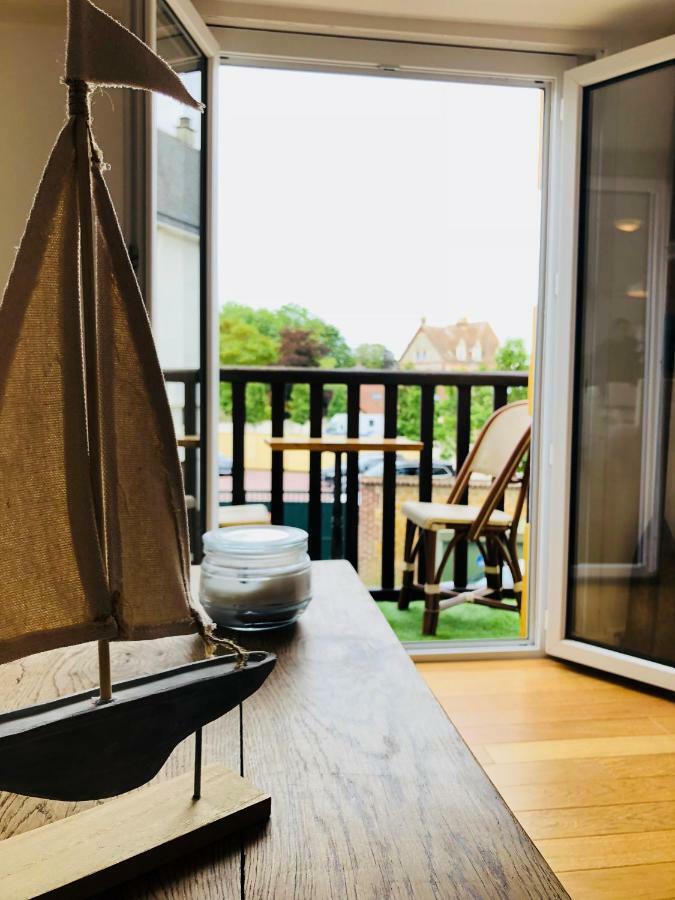 Appartement Bien-Etre 2 Chambres Au Coeur De Cabourg - מראה חיצוני תמונה